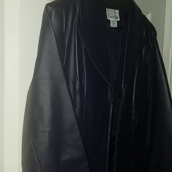 Beautiful purple leather jacket - Picture 3 of 4